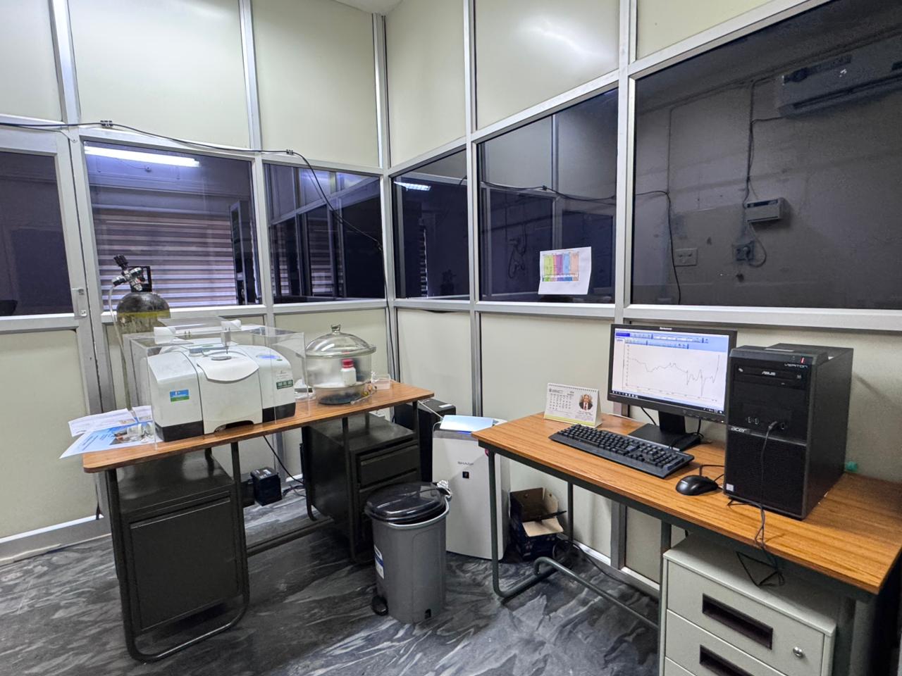 UV-Vis/FTIR Setup